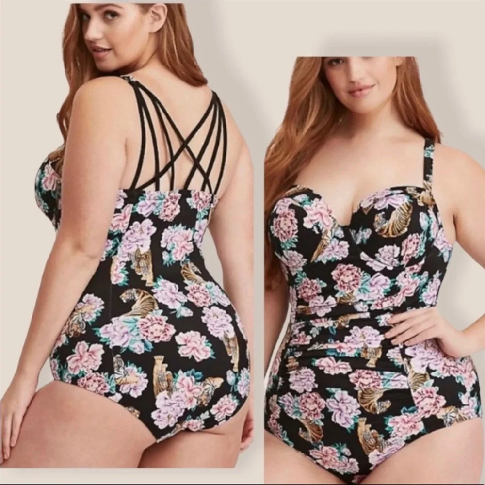 NWOT Torrid tiger floral vixen collection strappy  lattice back swimsuit